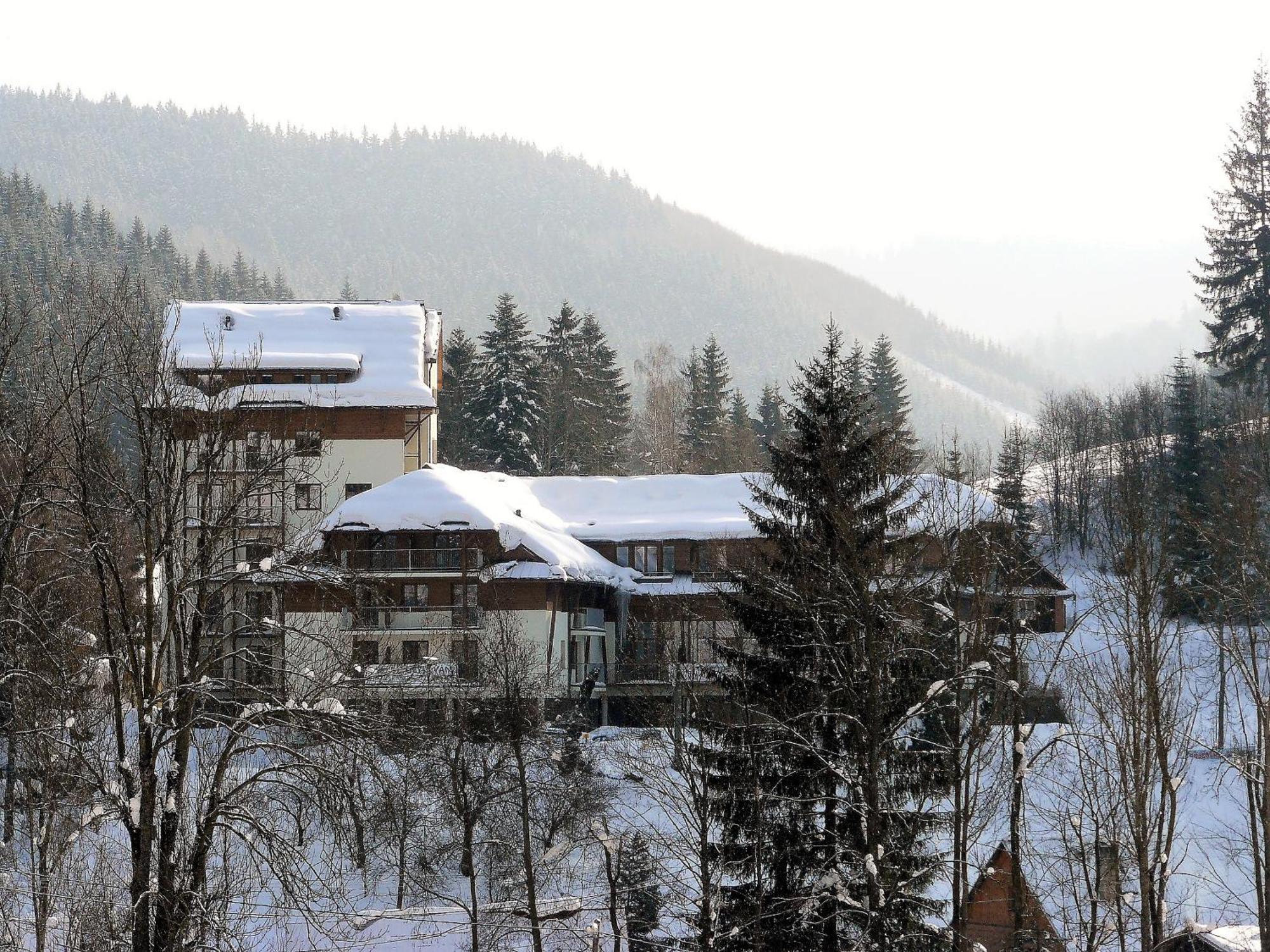 Horsky Apartman Razula Velke Karlovice Luaran gambar