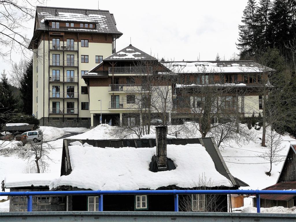 Horsky Apartman Razula Velke Karlovice Luaran gambar